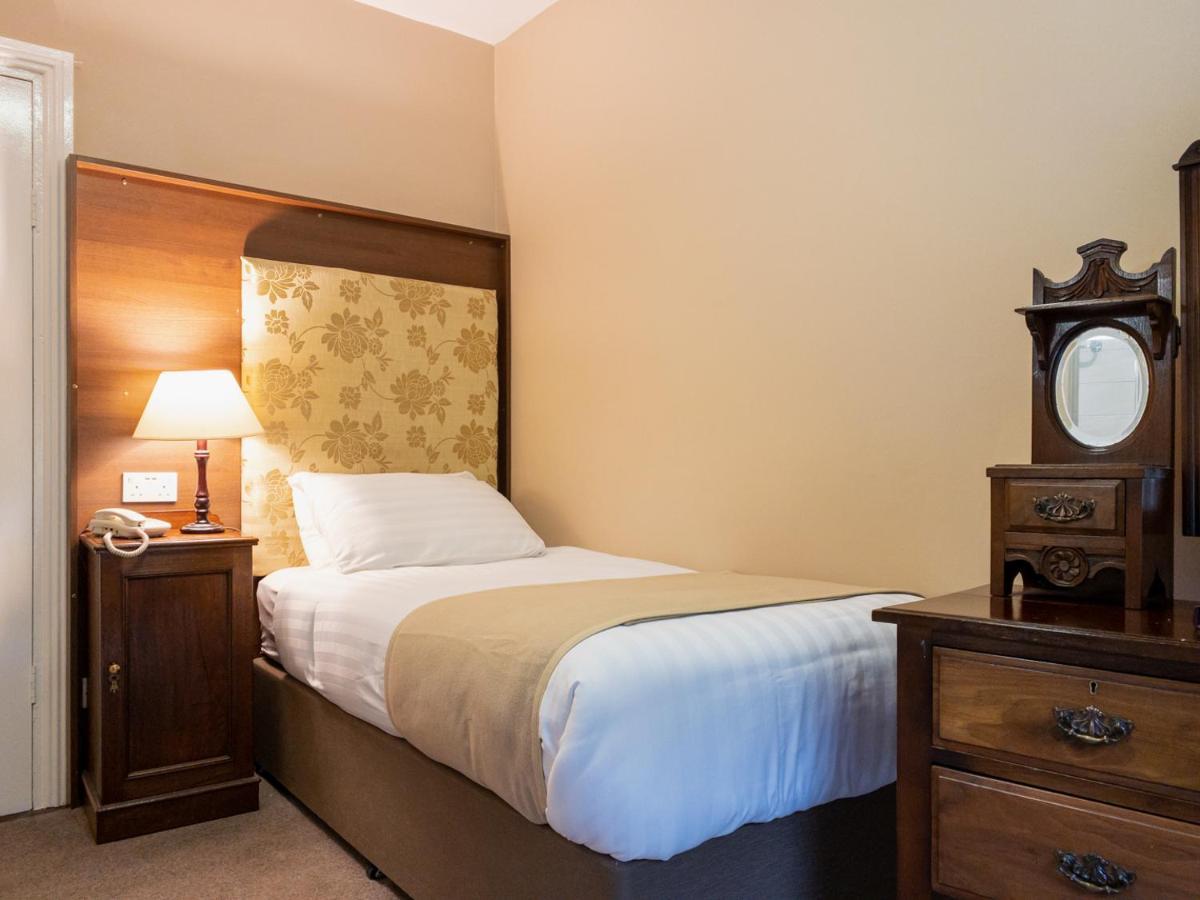 Leenane Hotel ลีนอน ภายนอก รูปภาพ