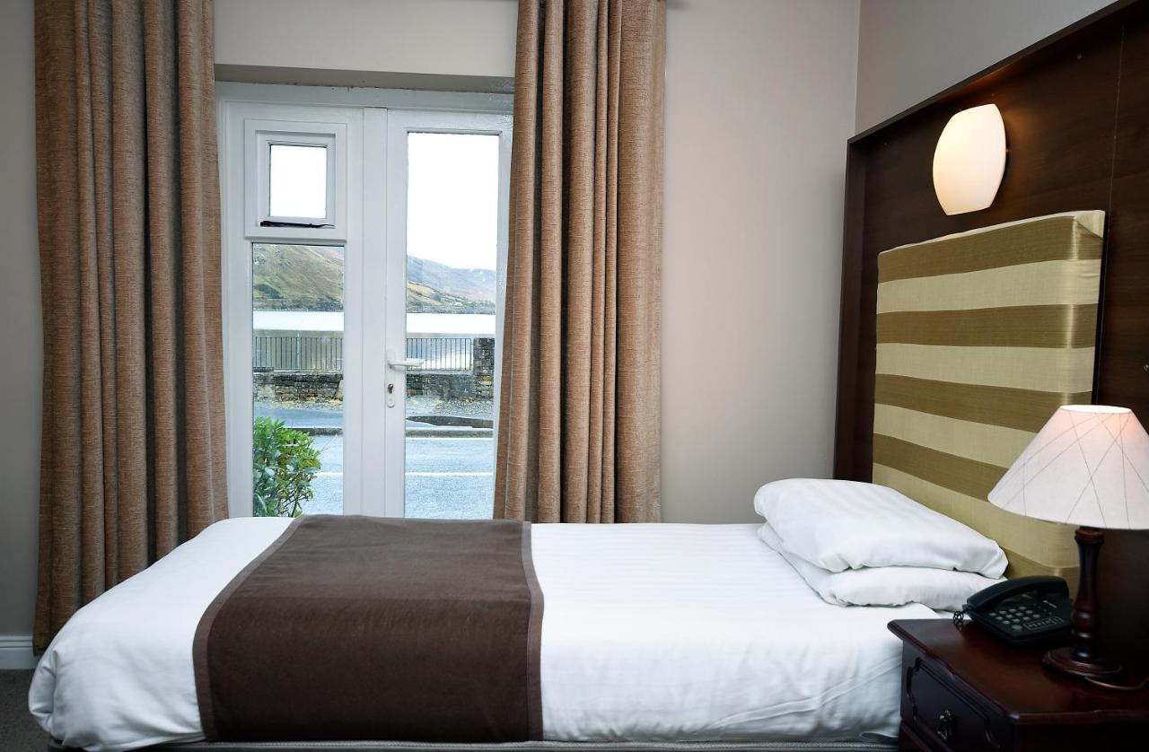 Leenane Hotel ลีนอน ภายนอก รูปภาพ